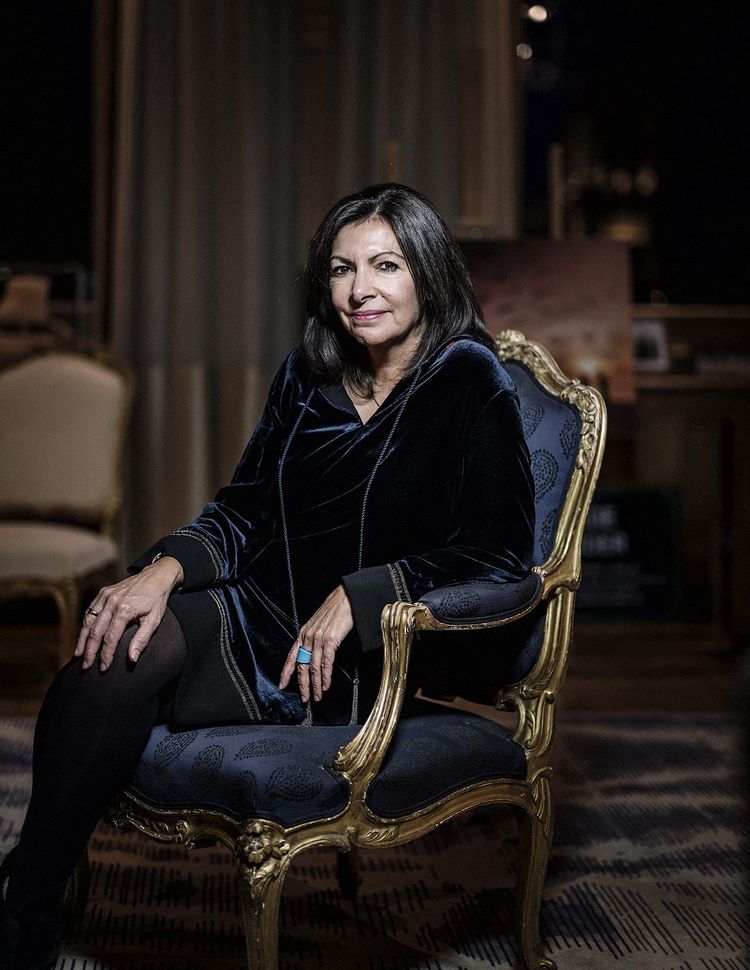 linfolibre's tweet image. 🎙À la Mairie de #Paris, il y a 417 salariés rien que pour la communication, soit 21 millions d’€ de dépenses annuelles, au service de Notre Drame. Et pendant ce temps les #rats pullulent, les camps de #migrants foisonnent.

Bel article d&apos;@ericbrunet ⤵️
valeursactuelles.com/politique/anne…