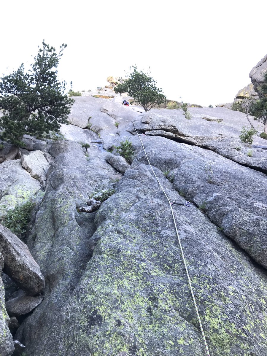 jsclimber's tweet photo. Psyched to be spending a few days climbing with my friend and colleague @TVSTOE @Bsksamos. https://t.co/V6VcIJQUiC