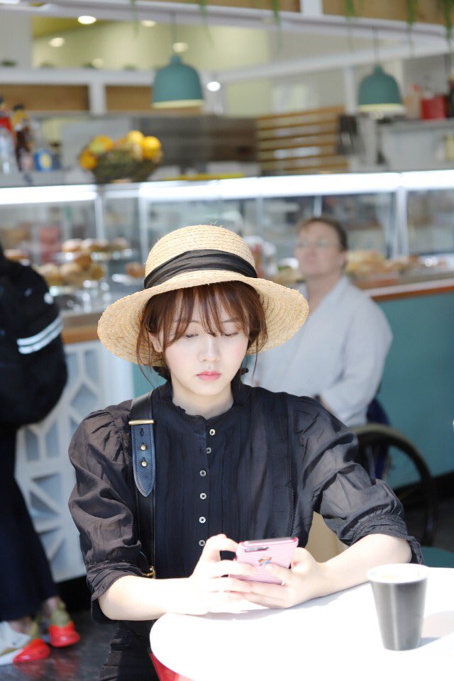 hellokimsohyun's tweet image. 