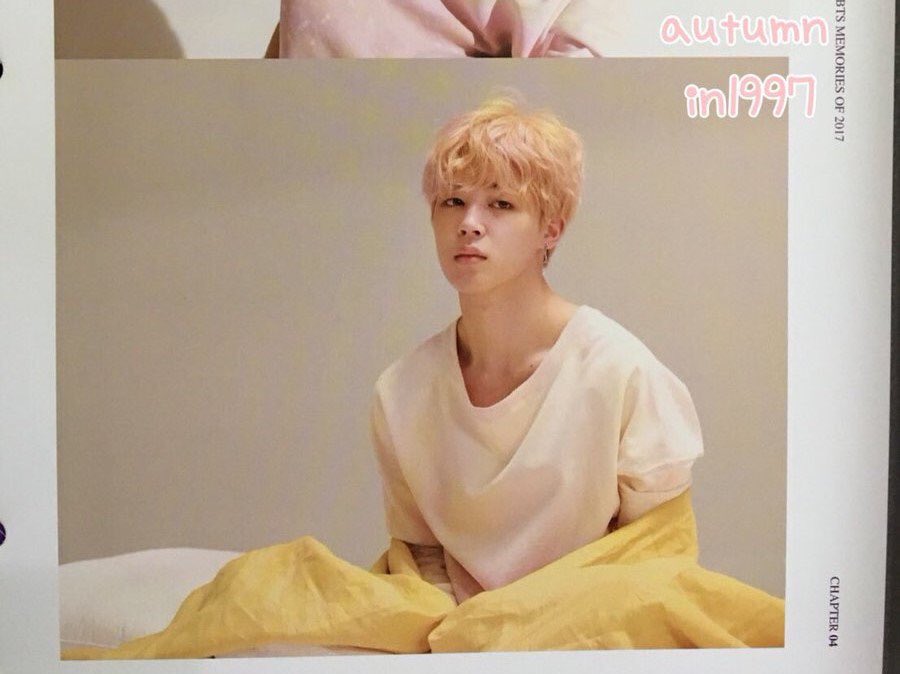 lqualityjimin's tweet photo. HE LOOKS SO SOFT AND COZY https://t.co/crDDm5l95r