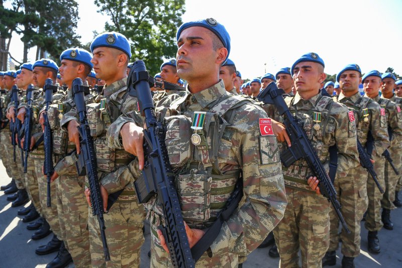 Военный парад в Баку 26 июня 2018 года параде, Азербайджанской, государственной, установки, Вооруженных, службы, Республики, обороны, продемонстрированы, парад, чешские, беспилотные, вертолеты, летательные, противовоздушной, аппараты, системы, Впервые, израильский, артиллерийские