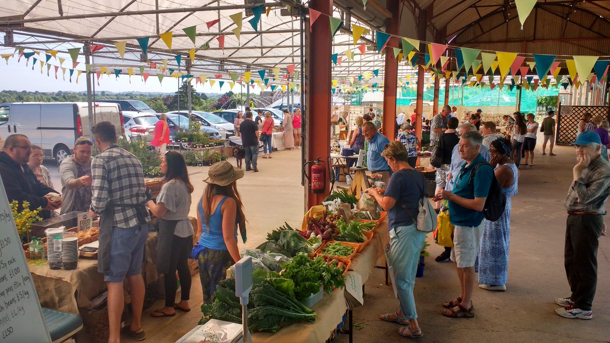 A snapshot of our brilliant market that took place on Sunday - so much amazing produce, arts and talent from the local community #shoplocal #BuyLocal #market