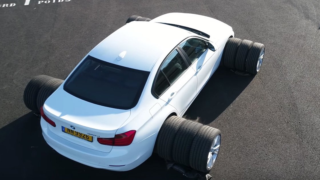 BMWforum_gr's tweet photo. Λάστιχα: Όσο φαρδύτερα τόσο καλύτερα; [video]
#bmw #comparison #ComparisonTest #drive.gr #λάστιχα #test #tyres #ελαστικά
source: @tyrereviews @drivemagazinegr 
https://t.co/vHTloYCdJr https://t.co/eZEVYmbYIZ