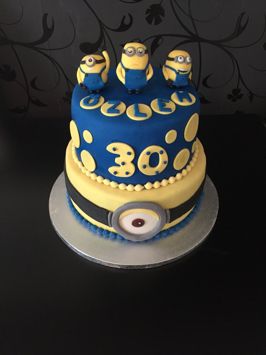 The Miniooons😂 #torte #handmadebyme #blue #cake #iloveit🎀