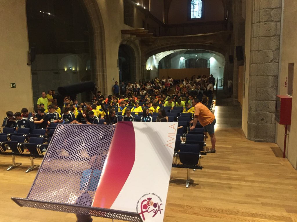 Ayer celebramos la VIII Gala del Fútbol. Enhorabuena a todos los #premiados.