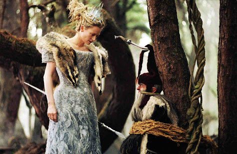 The Chronicles of Narnia: The Lion, the Witch and the Wardrobe (2005)- lmao the white witch can cHOKE- i luv mr tumnus and the beavers - aslan :(((((- i like the whole narnia series- i also want a magical wardrobe ! ! !