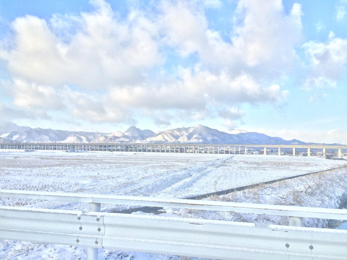 japanroomfinder's tweet photo. #NewBlogArticle : Cool, Cold Morioka! Living within harsh weather conditions where lowest temperatures reach -15 degrees! Read Marie's experience, a wholesome and beautiful environment she's lived in while being a local school English teacher 🍜☃️ Link- https://t.co/8dOLh5gY7j https://t.co/cLpNBSnd2p