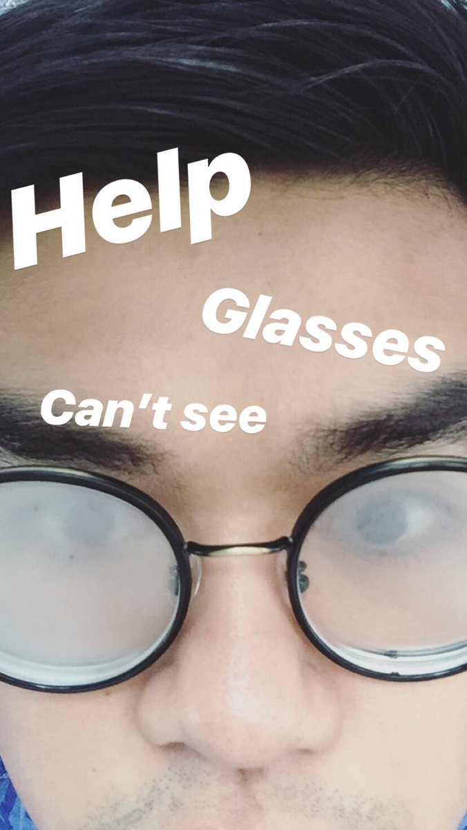 harbsdomingo's tweet photo. Send help pls.
#SpecsProblems https://t.co/GaeXBBwXmJ