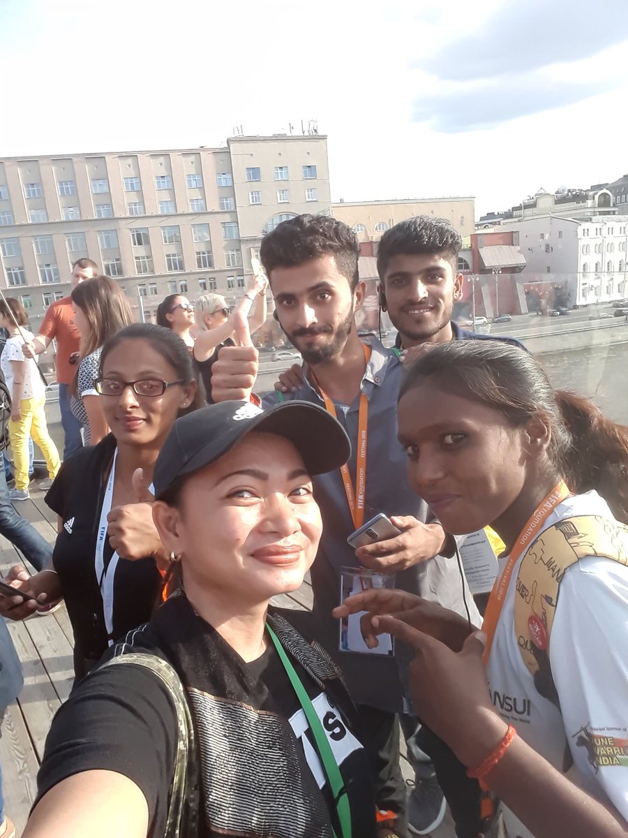 FundLifeInt's tweet photo. #CoachRhobs goes on a Moscow city tour with other young leaders for the @FIFAcom Foundation Festival, an official event of the 2018 @FIFAWorldCup! #FromTaclobantoMoscow #WorldCup https://t.co/azwNrxyCSQ