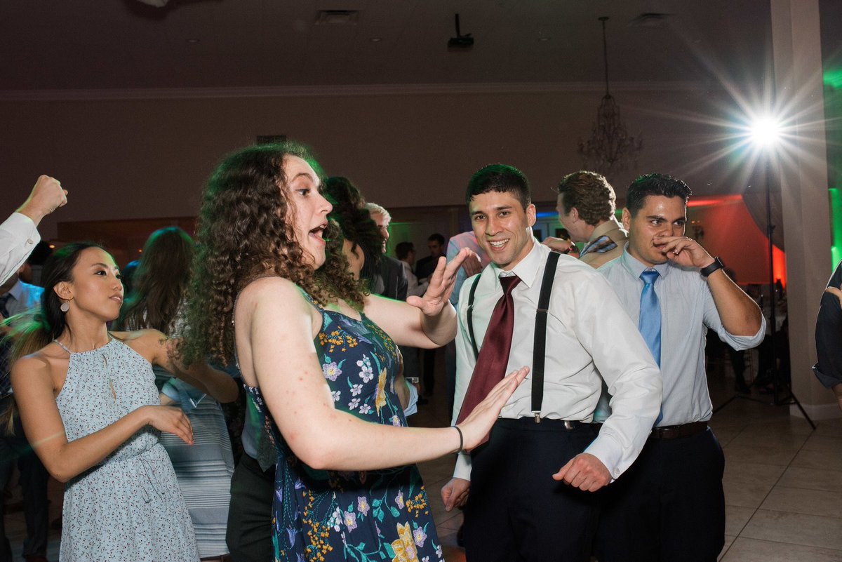 BaileeWishart's tweet photo. okay so @alicia_can just posted her wedding photos and man am i the least candid dancer i have ever seen https://t.co/GnXmkEHVAF