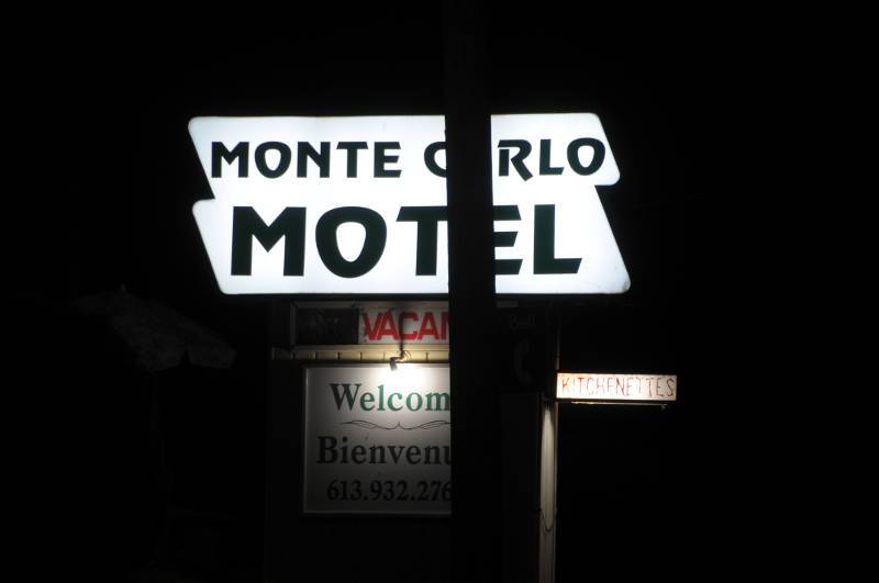 No action taken on Cornwall bed tax petition #bedtax #hoteltax #CornwallON cornwallnewswatch.com/2018/06/26/no-… https://t.co/Fh8A21S9EU