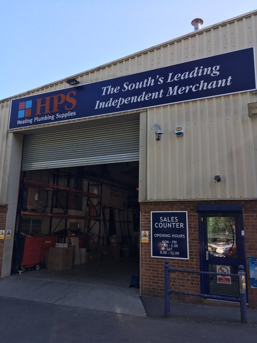 MLacey_Vaillant's tweet photo. @HPSMerchant Maidstone this morning! Pop in for a chat on all things @vaillantuk including our new #BoilerProtectionKit #Advance 
Food is on offer too 🥓 https://t.co/WQ8f4oZN0N