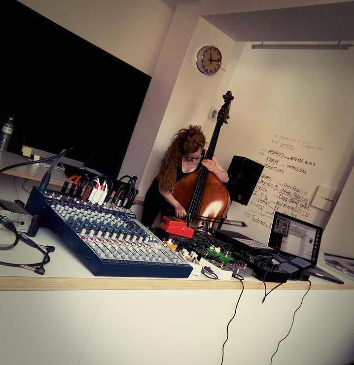 Wonderful improvised session with Félicie Bazelaire at ACA architecture - Reims.
Soundcheck