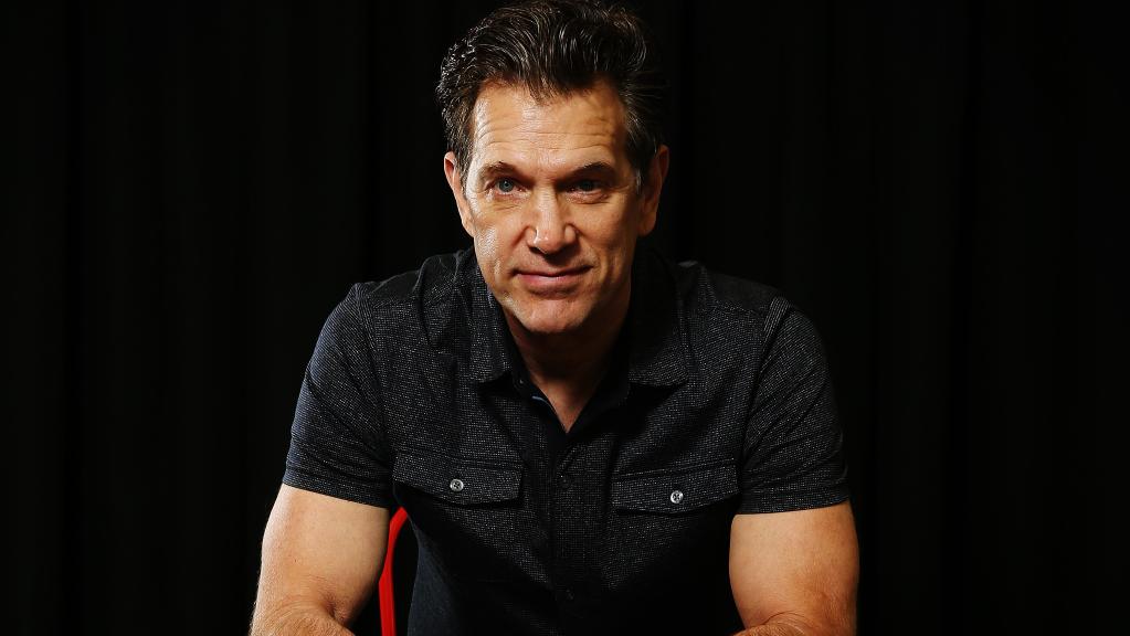 Happy birthday, Chris Isaak 62
So in love 