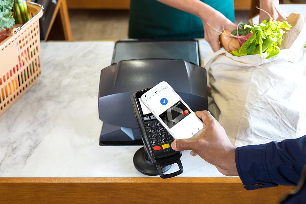 GoogleDE's tweet photo. Willkommen in Deutschland, #GooglePay! Ab heute könnt ihr schnell und einfach mit eurem Android-Smartphone bezahlen – online und offline → https://t.co/5s6OGQc3MT https://t.co/WWTn4Hg5bu