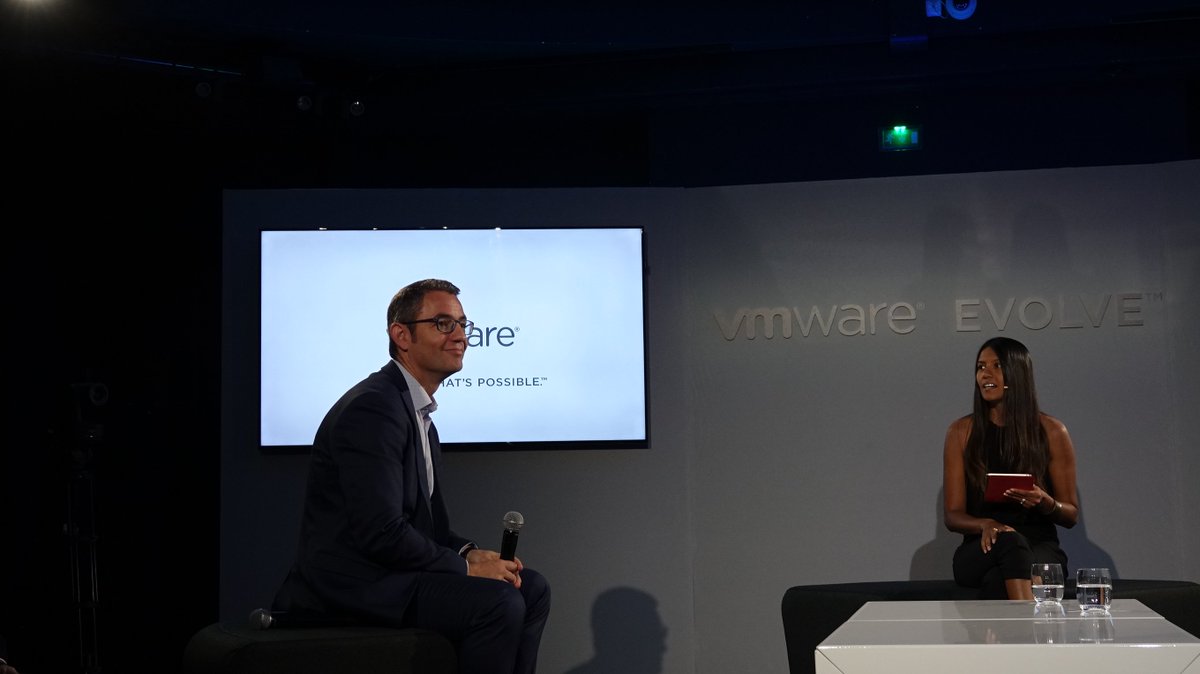 Pierre Tran (@pierretran) on Twitter photo #VMwareEvove <a href="/ACIROT/">Anthony CIROT</a> Ce qui nous tient à coeur : l'écosystème de partenaires et l'innovation : #oT #blochcian #sécurité #VMwareEvove <a href="/ACIROT/">Anthony CIROT</a> Ce qui nous tient à coeur : l'écosystème de partenaires et l'innovation : #oT #blochcian #sécurité