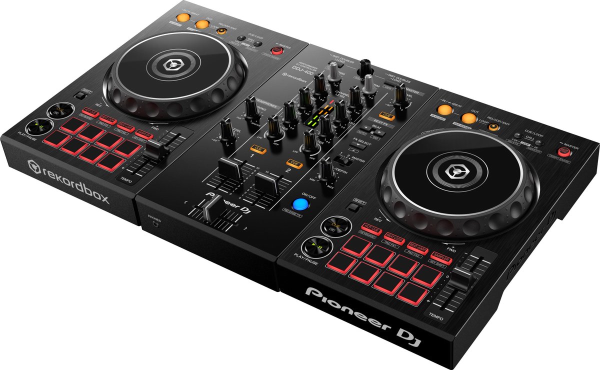 yahoo_mikishop's tweet image. Pioneerより大人気商品DDJ-RBの後継機種『DDJ-400』が発表されました！現場仕様のレイアウトを採用、初心者に嬉しい触りながら覚えられるチュートリアル機能などハードもソフトもしっかり進化しております！
6月28日発売予定、¥29,800！予約受付中！
store.shopping.yahoo.co.jp/miki-shop/ddj-…

#DDJ400 #DDJRB #DJ