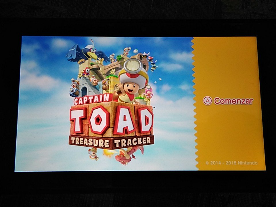 jmsantorres's tweet photo. #DemoCaptainToad Lo que más me ha gustado de la demo es la facilidad de control y la alegría que transmite, con Toad y todo tan colorido. Otra cosa es que en el último nivel la idea es muy buena. https://t.co/eKiIHl28Jb