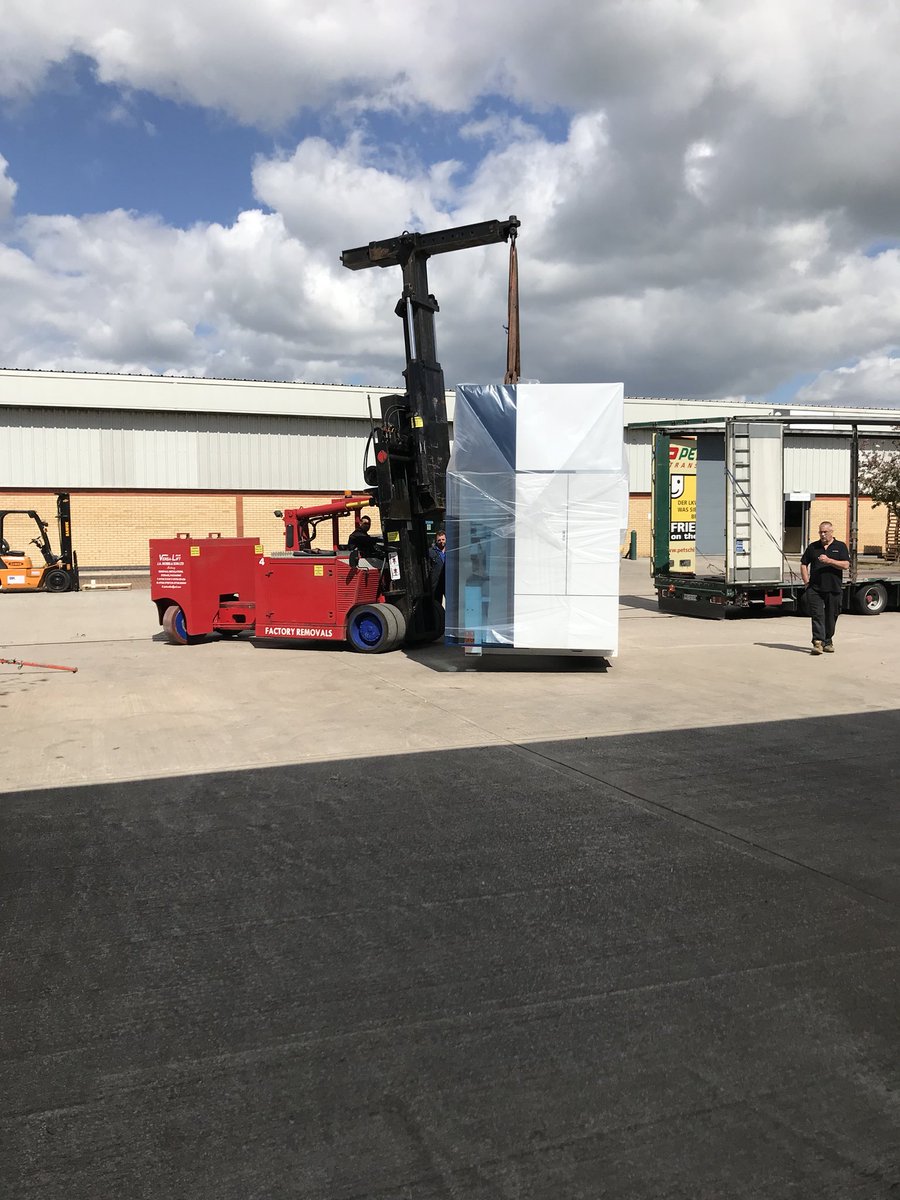 Adelphi_Auto's tweet image. An exciting delivery at Adelphi Automation - the start of an exciting project. Updates to follow over the next few months! #automation #project #bredbury #adelphiautomation