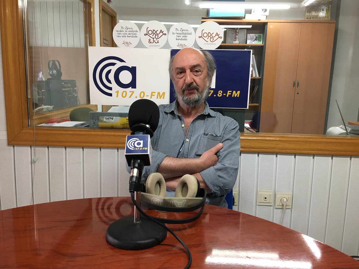 DCa107lorca's tweet photo. Juan Jiménez Asensio #premioElio #amigosdelacultura #LORCA en @LorcaComunica @OndaCa107 con @Nesdebo https://t.co/pP2TxBuK9C