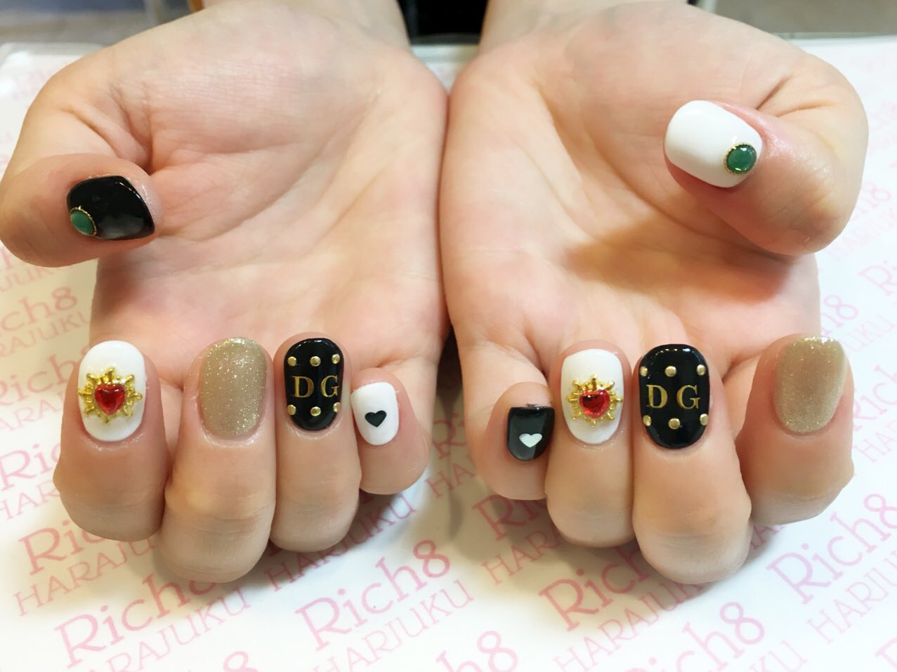 Rich8原宿店 ネイル まつげエクステ ドルガバネイル 担当 守屋 Rich8 リッチエイト 原宿 竹下通り 渋谷 表参道 原宿ネイルサロン 原宿マツエク 原宿まつ毛パーマ ネイルサロン かわいいネイル Harajuku Takeshita Japan Nail