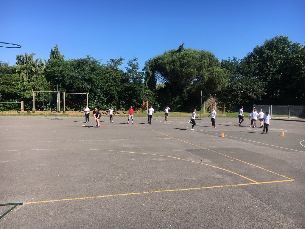 Year 4 enjoying Danish Long Ball @Futurestars10 @Cabotfederation