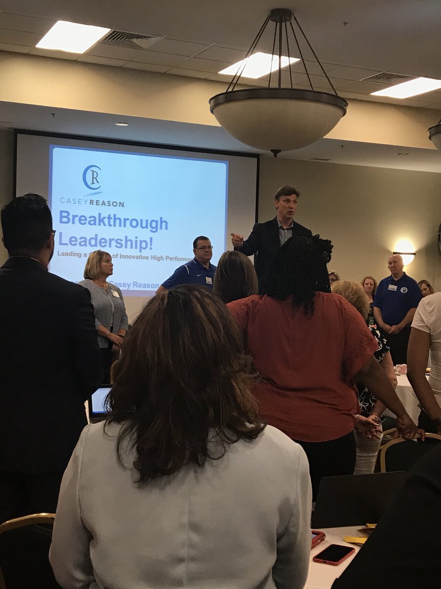 _TimGardner's tweet photo. Great learning with @CaseyReason on Leading a Culture of Innovative High Performance #vaesp18 #VAESP https://t.co/EJWrnplJ94