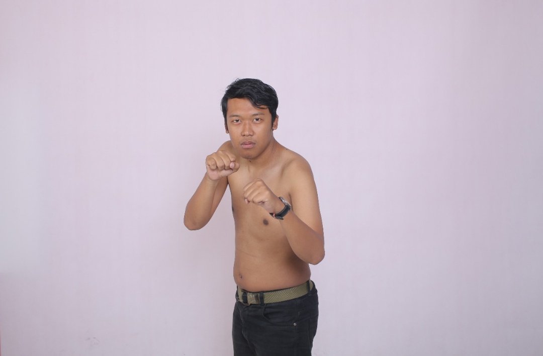 Ati ati yang blm bayar utang dijotos sama petinju kelas dunia pendidikan <a href="/yogayayugo/">Nyong!</a>