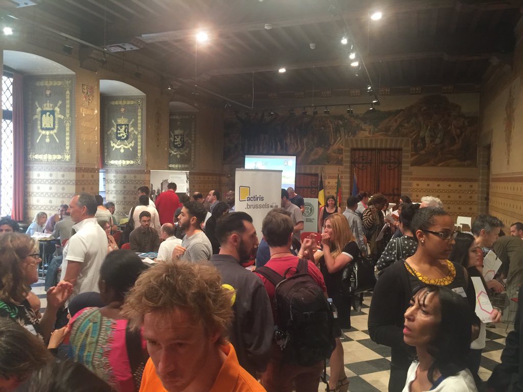 UCM Bruxelles (@ucmbruxelles) on Twitter photo Deuxième partie de Cap emploi 2018 à l’hôtel de ville de Bruxelles : une bourse à l’emploi qui connait un énorme succès. De très nombreux entrepreneurs à la rencontre des candidats porteur d’un handicap. Belle conclusion pratique avec @VilleBruxelles <a href="/UCMBruxelles/">UCM Bruxelles</a> Deuxième partie de Cap emploi 2018 à l’hôtel de ville de Bruxelles : une bourse à l’emploi qui connait un énorme succès. De très nombreux entrepreneurs à la rencontre des candidats porteur d’un handicap. Belle conclusion pratique avec @VilleBruxelles <a href="/UCMBruxelles/">UCM Bruxelles</a>