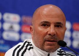 anotherloaded's tweet image. Marrying a girl because of beauty is like buy a house because of paint, 
Paint fade so as beauty. 
If paint fade, we repaint,what if beauty now fade.
Guys choose wisely