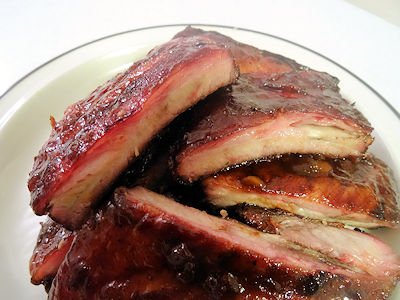 DiscoDavid9's tweet photo. Try marinating your ribs before barbecuing them. Marinated Ribs on my @louisianagrills smoker. https://t.co/C8akIbK19E #ribs #spareribs https://t.co/61l9pJzoDa