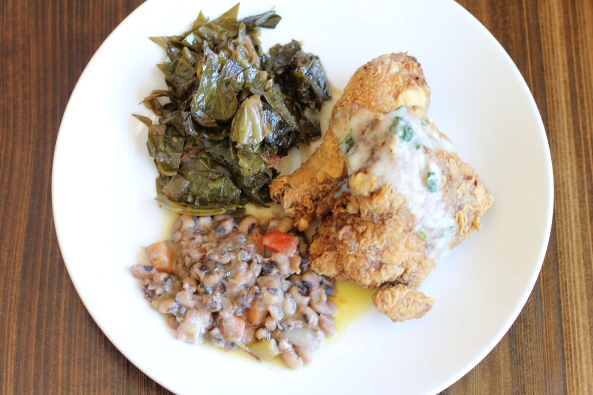 Don't deprive your family of this carefully prepared meal just for you!
#southerncharm #southernfood #food #hungry #gainesville #gainesvillefood #gainesvillerestaurants