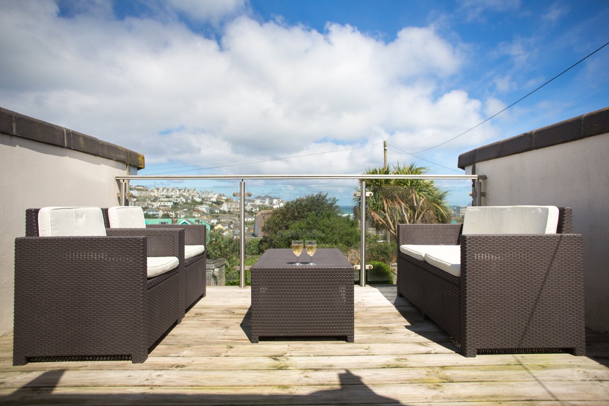 Duchy Holidays tweet media