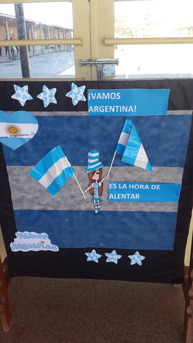 Aguante la selección.  Desde la EES N 46 "SAN BERNARDO" los alentamos