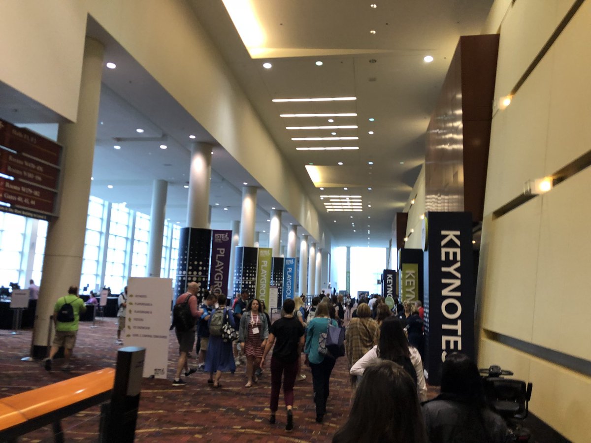 gilbertoerivera's tweet photo. Amazing conference! Amazing friends! @lesliefisher @iste #ISTE18 @AppleEDU https://t.co/2PbQ30ftJv