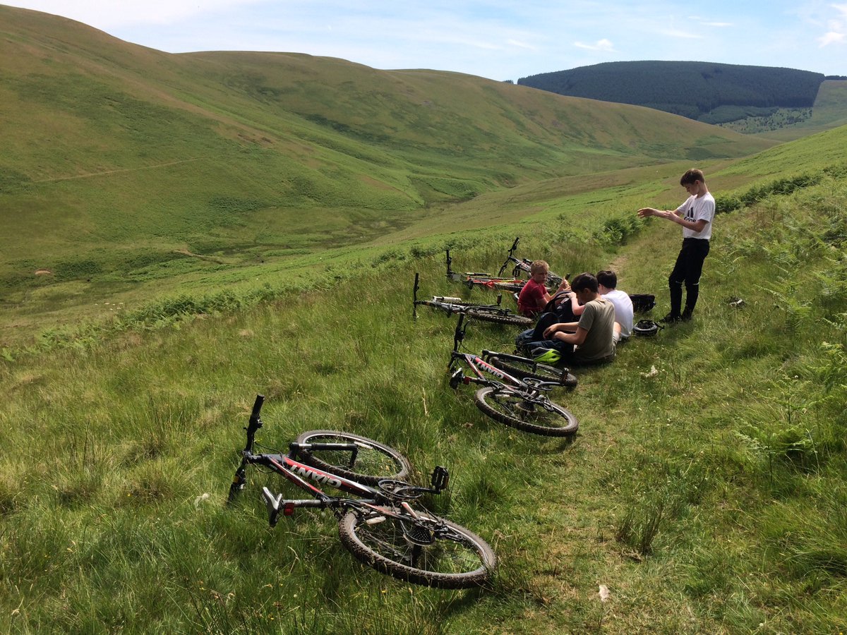 outdoormgfl's tweet photo. Only 3 days before @outdoormgfl closes for ever. Sad times. @BeeslackHigh 2 day bike journey from Bonaly in the Pentlands to Eddleston near Peebles. Well done riders. Glentress tomorrow. @MidlothianView @Mid_Advertiser  @midgov @mideduteam https://t.co/EKDCOu1s0f