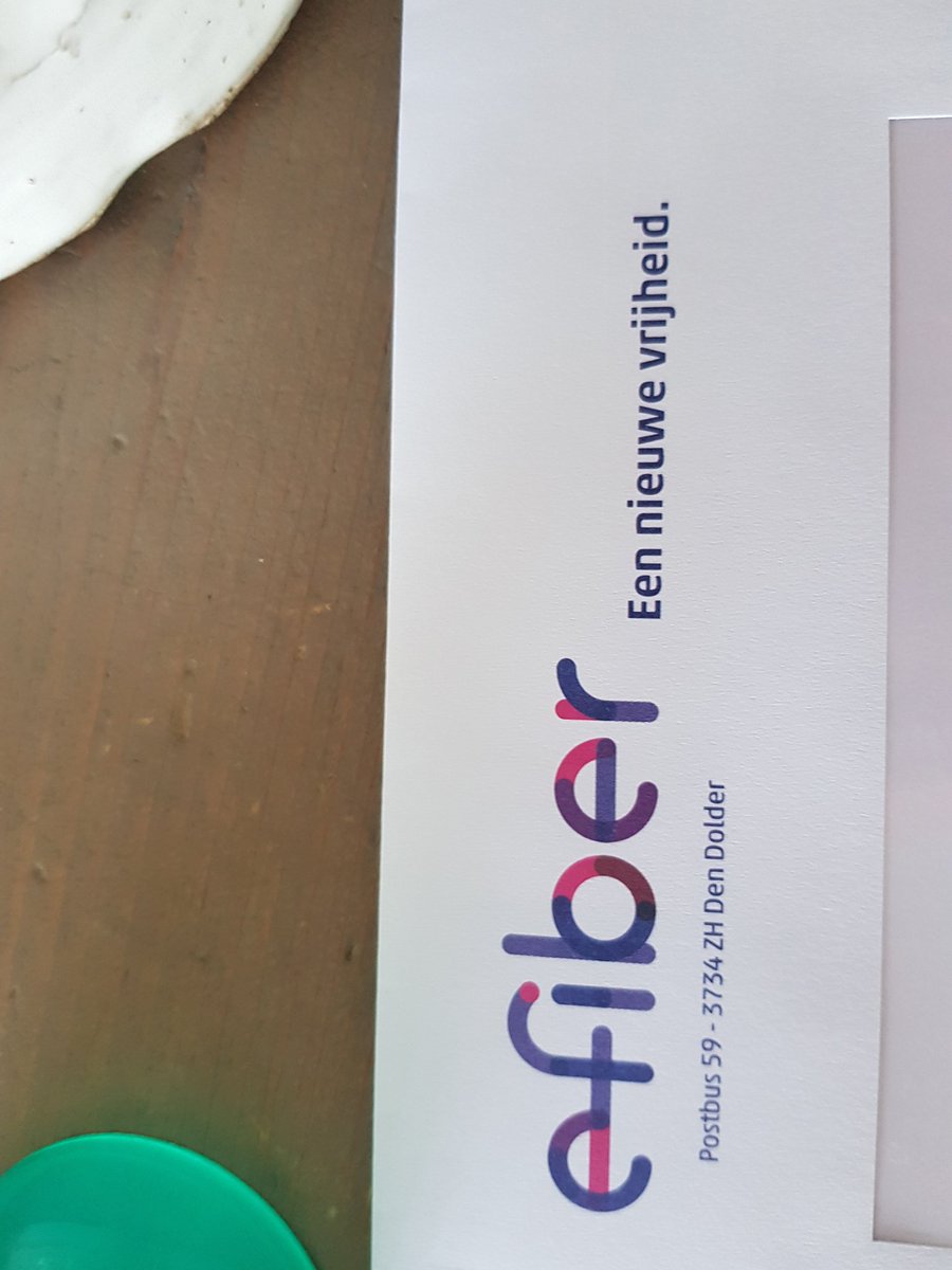 hannekemontijn's tweet photo. Wat snappen ze bij #efiber niet? de spam blijft doorgaan! @GemHHW gaat met een bedrijf in zee en wij krijgen de troep steeds. https://t.co/vzW5Hi26nO