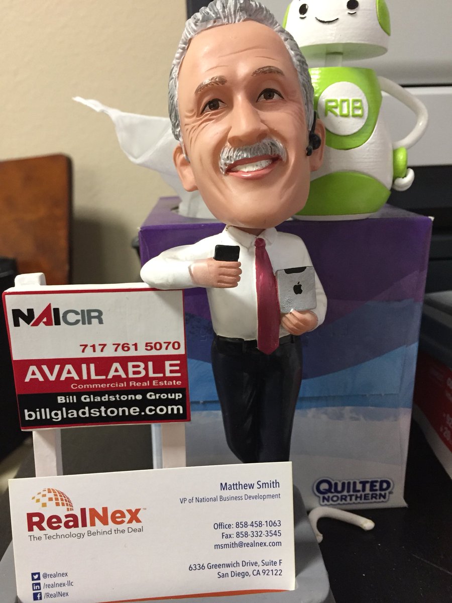 Hey #CRE , I wanted to introduce you to #Robsparke who operated on #BobbleheadBill last month and saved him. All your wishes and <a href="/GorillaGlue/">Gorilla Glue</a> helped get Bob back into shape. #whereisrobsparke <a href="/GladstoneGroup/">Bill Gladstone Group</a>