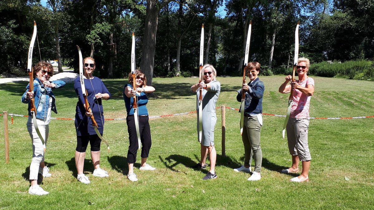 aclvanessen's tweet photo. Netwerken tijdens @VNGjaarcongres met BAR secretariaten. @BARENDRECHTzh. @gem_Ridderkerk  @ Albrandswaard. #Teambuilding. https://t.co/dTju1sV59F