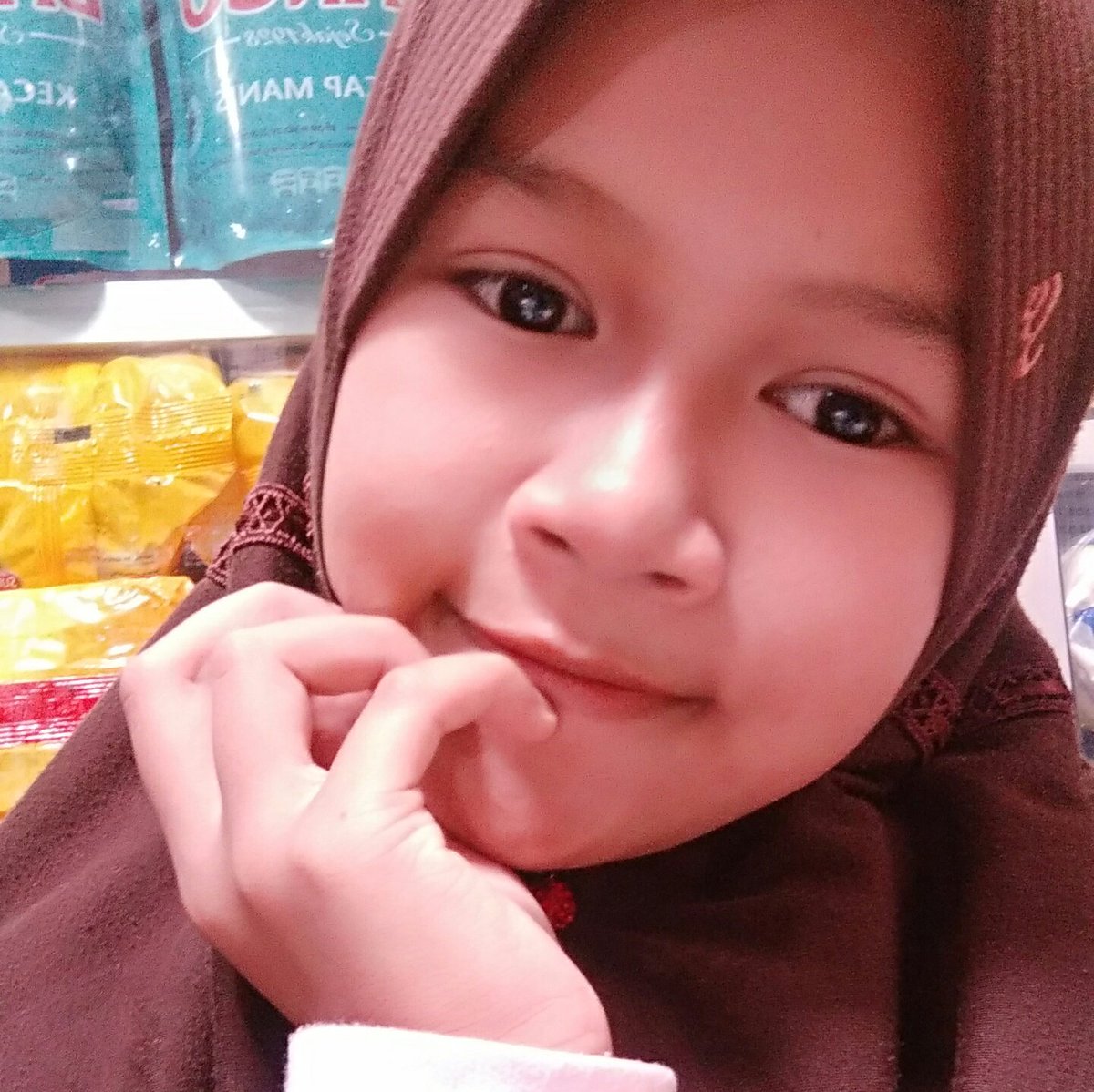 FanyaYunianti's tweet photo. #FotoProfilBaru https://t.co/1g0ucV2oKa