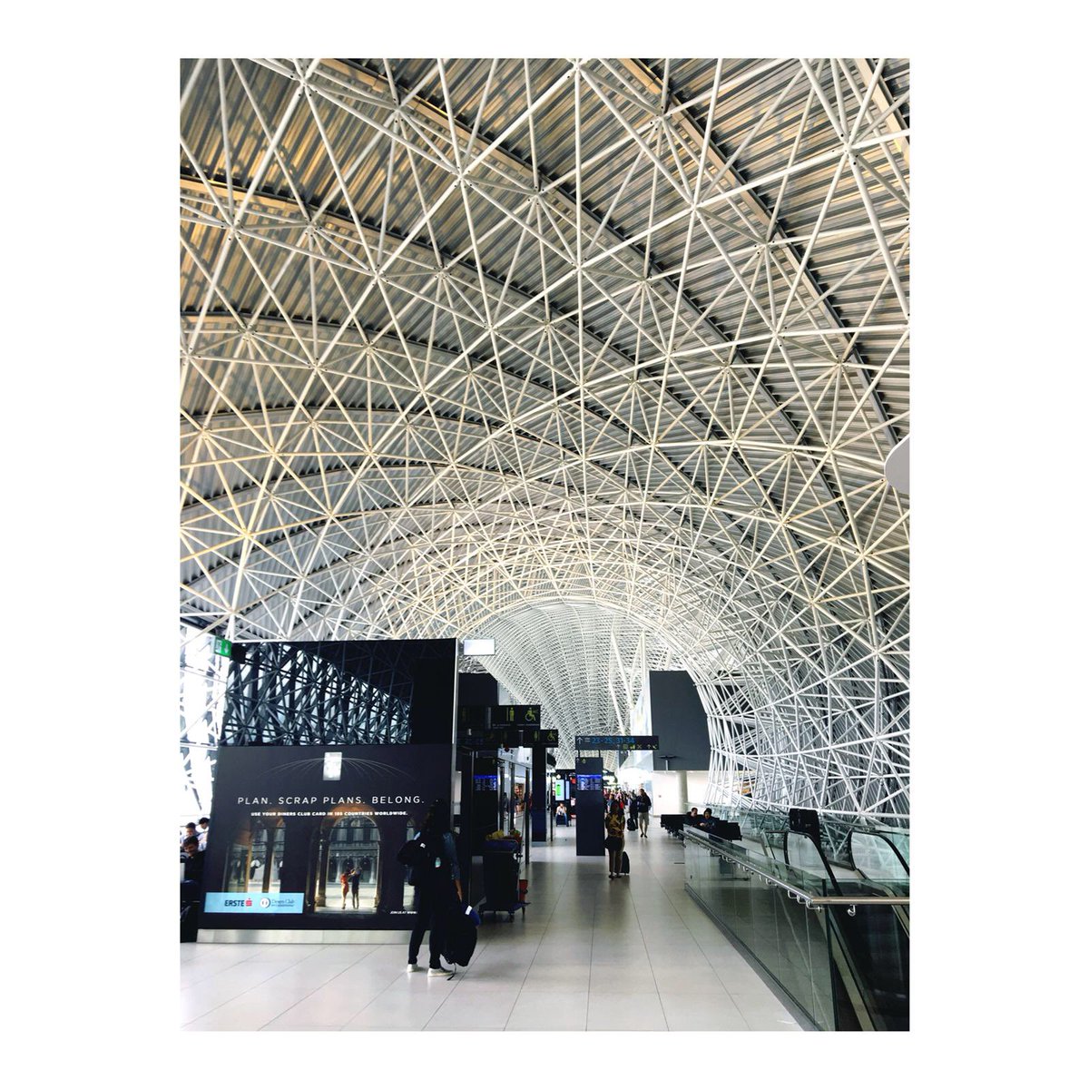 #FranjoTudman <a href="/ZagrebAirport/">Zagreb Airport</a> managed by <a href="/GroupeADP/">Groupe ADP</a> and @TAVAirports welcomes its passengers in this beautiful departure #Terminal with this incredible architecture by Branko Kincl, Velimir Neidhardt, Jure Radić. Ode to the #Croatian handicraft. Pic by the talented <a href="/SoniaGacic/">sonia gacic</a>