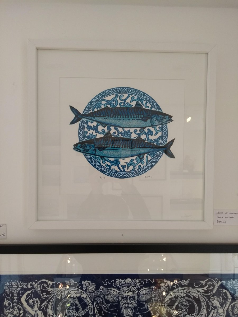 EclecArt's tweet photo. #fishfriday anyone? super linocut by @ieuanedwards just one of his artworks in the gallery #artforsale #artcollector #buyart #fish #margategallery #margateoldtown #Margate #kentcreativecoast #madeofkent https://t.co/887KfKf4k8