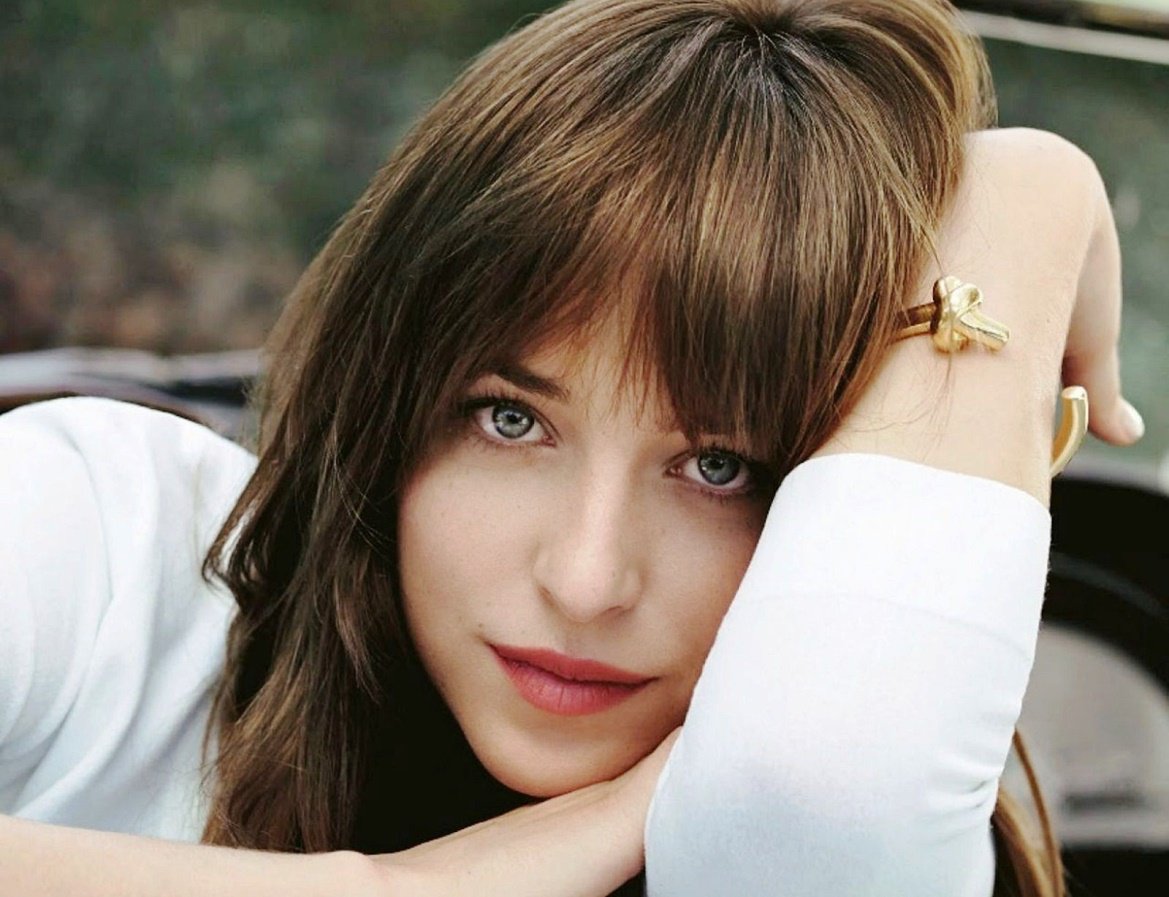 impel_report's tweet photo. Dakota Johnson Biography News Facts Lifestyle Impelreport
#DakotaJohnson #Biography #News #Facts #Lifestyle #Impelreport #TuesdayThoughts 
https://t.co/FBtj4wZ3D7 https://t.co/8IueSXcvfT