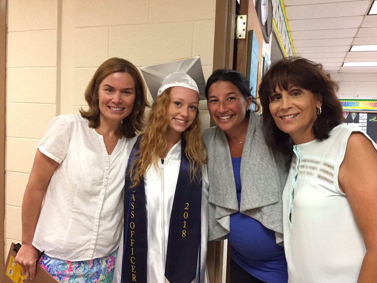 BigRedFBCheer's tweet image. Graduation Day! Congratulations @OTClass2018. Many have left their #spartanlegacy and should be proud. #seniorclapout #waysideschool @Lindseymaguiree @BBwayabc