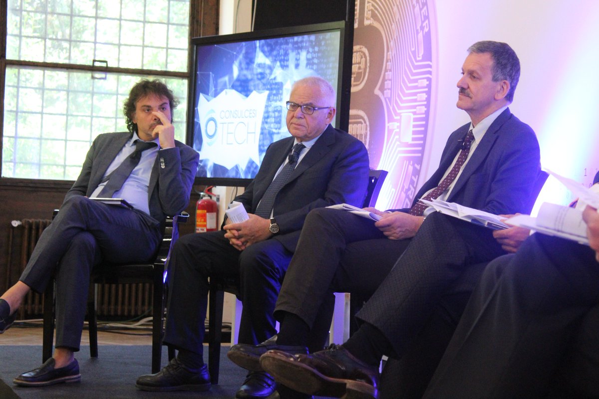 LinkCampus's tweet photo. Intervento di @Edward_Luttwak: “Molte aziende già attive in Italia per sistemi di security basati su #Blockchain. Ad attrarre è soprattutto la garanzia di maggiore efficienza, rapidità e trasparenza della Blockchain” #CriptoSvelate #ConsulcesiTech diretta https://t.co/vKNaZaTQuI https://t.co/lshKC18ICG