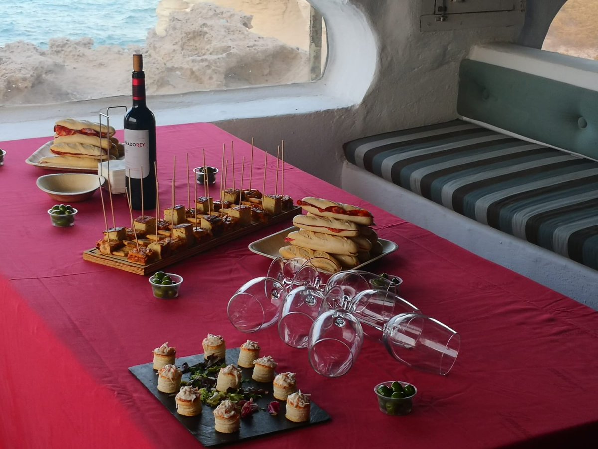 grupolamarca's tweet photo. Os dejamos #FOTOS de un #Coctel realizado en #Chaman de #LosEscullos donde nuestros invitados pudieron disfrutar de un #día magnífico.

#Lamarca #GrupoLamarca #Almería #viviresincreible #CoctelLamarca #EventosLamarca #Catering
#CateringLamarca #Escullos https://t.co/t2ruKx3Lrh