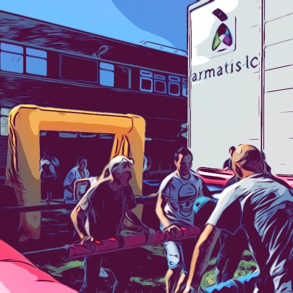 julrolandooo's tweet photo. #jouecommesoda en action avant Danemark France ! #armatislc fait aussi sa #WorldCup https://t.co/xdnyuWwCn5