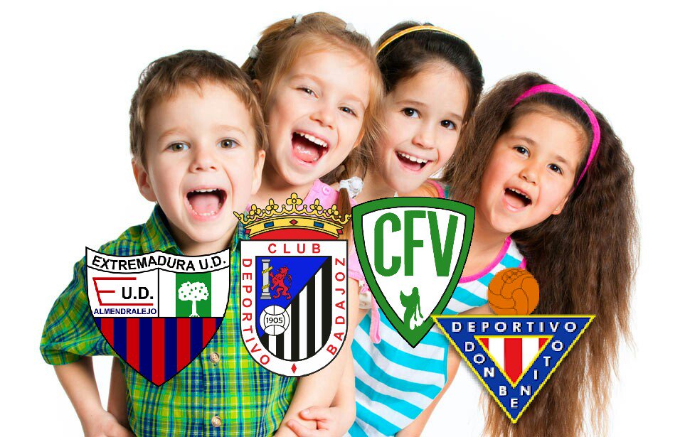 Pabliyo_clavo's tweet photo. #Extremadura #Futbol @EXT_UD @CDBadajoz @Cddonbenito1928 @cfvillanovense @CPCacerenoSAD @Merida_AD https://t.co/8VivzanHTw