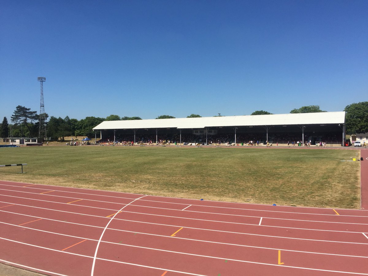 Wavell_PE's tweet photo. What. A. Day. ☀️
Junior District Athletics well under way here at the Garrison Stadium.
#teamwavell #goodluck https://t.co/orfrRzObAG