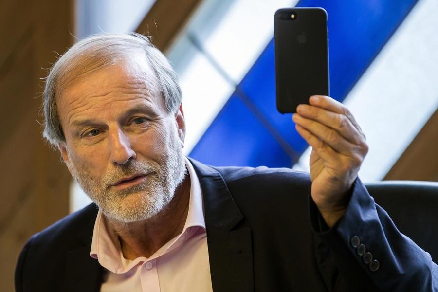 JuergenKob's tweet photo. Krypto-Valley Zug testet E-Voting per #Blockchain - 
Und schon wieder ist Zug weltweit die erste Stadt, die die neue Technologie einsetzt. Das erste mal war es "Zahlen mit Bitcoin", heute "Wahlen mit Blockchain". Gratulation!
@Handelszeitung https://t.co/60Guz6Zzcq https://t.co/EnxQ2cZoi8